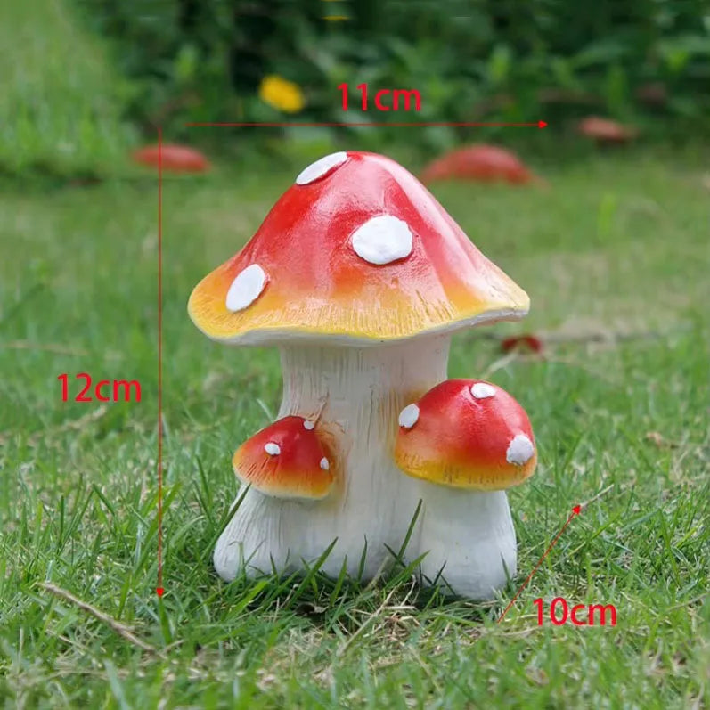 Mushroom Garden Statue – Resin Decor