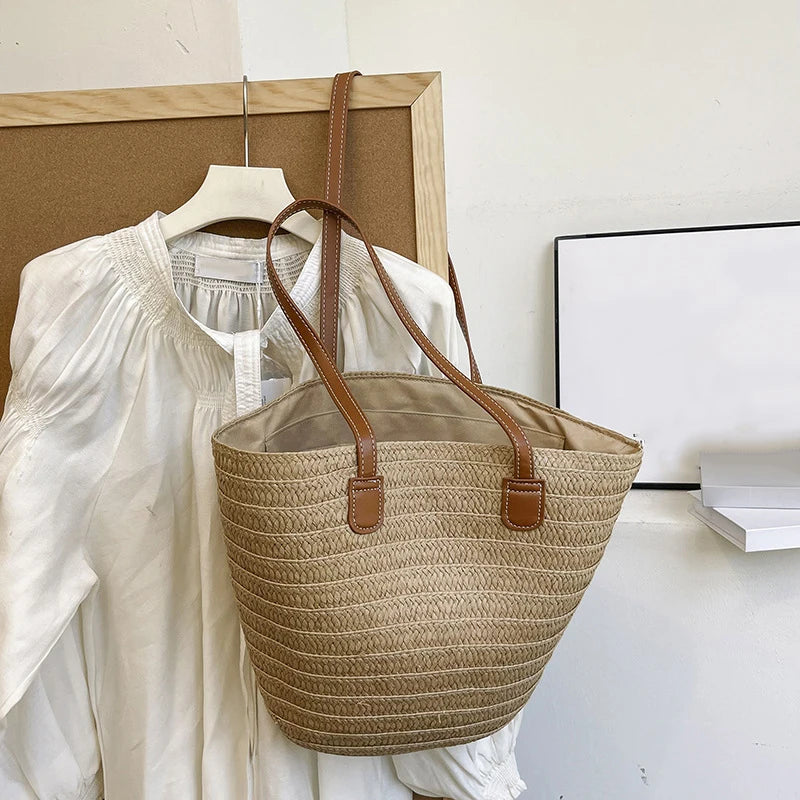 Women's Straw Basket Clutch Bag