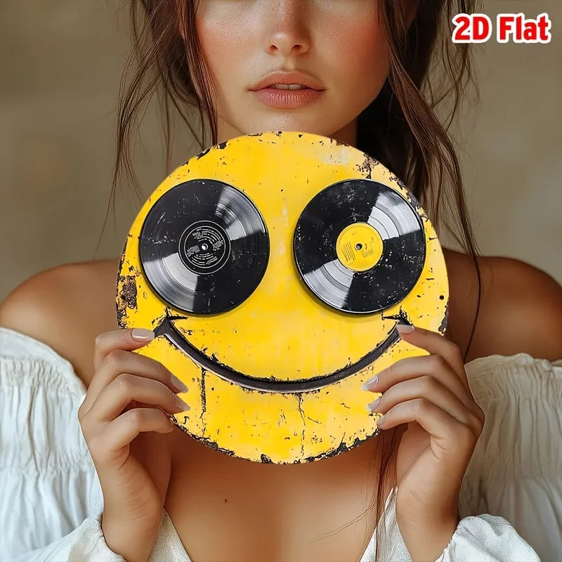 Round Aluminum Wall Art – Smiling Face Design